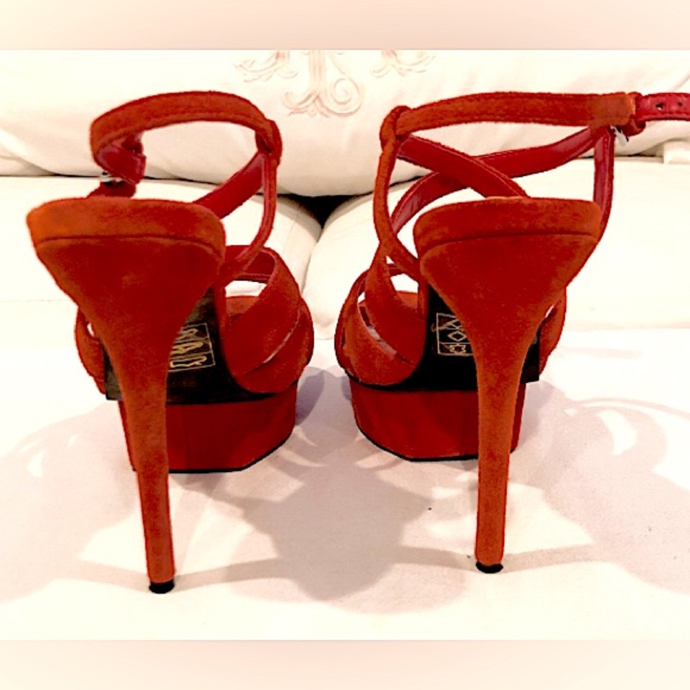 (EUC) BeBe Vibrant Burnt Orange Suede Ankle Strap Stiletto Platform Heels 👠 - Picture 3 of 4